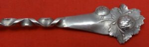Pudding spoon Peony Whiting Mfg